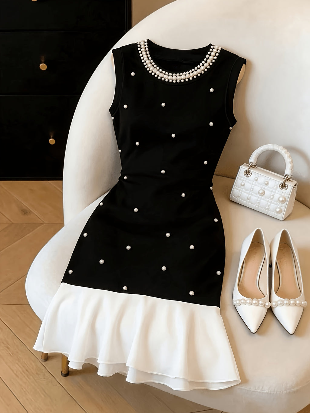 New Fashionable Elegant Sleeveless Summer Waist-Cinching Cropped Color-Block Collar Pearl-Embellished Women's Mini Dress